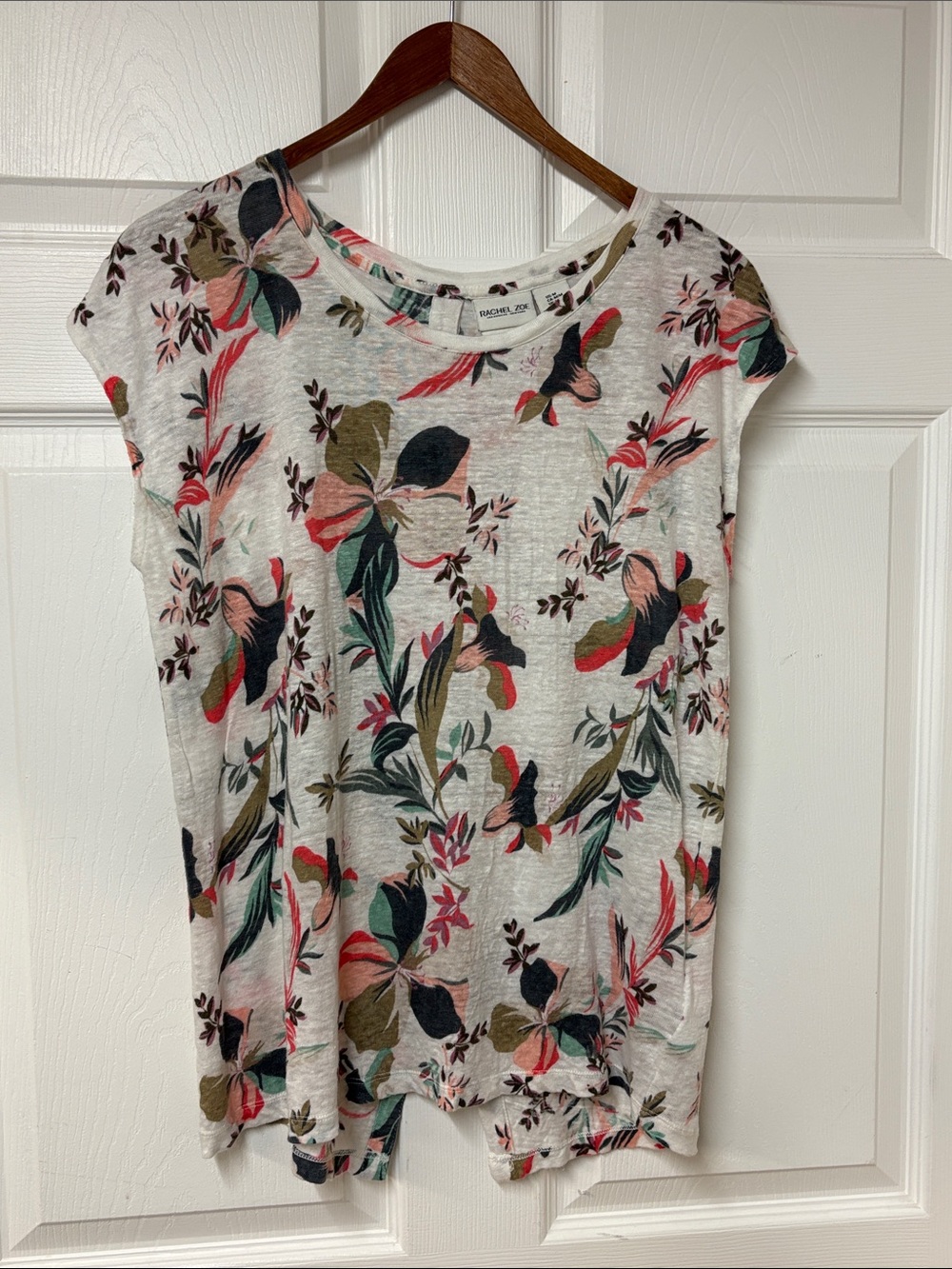 Rachel Zoe Linen Short Sleeve Top w/ Button-Back - Size M